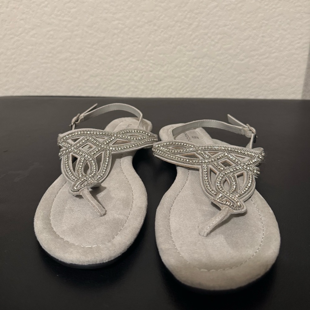 NWOB Bandolino Silver Embellished Sandals